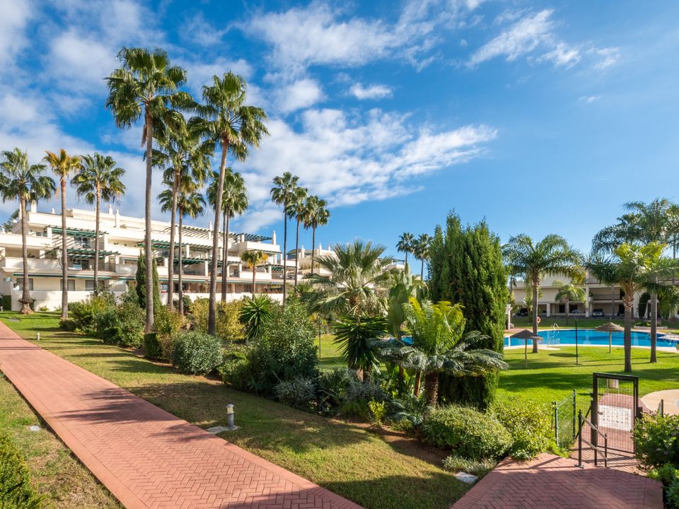 Lejlighed i Marbella, Malaga - foto 1