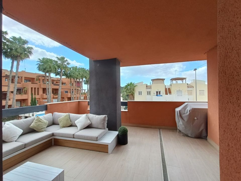 Lejlighed i Villamartin, Alicante - foto 1