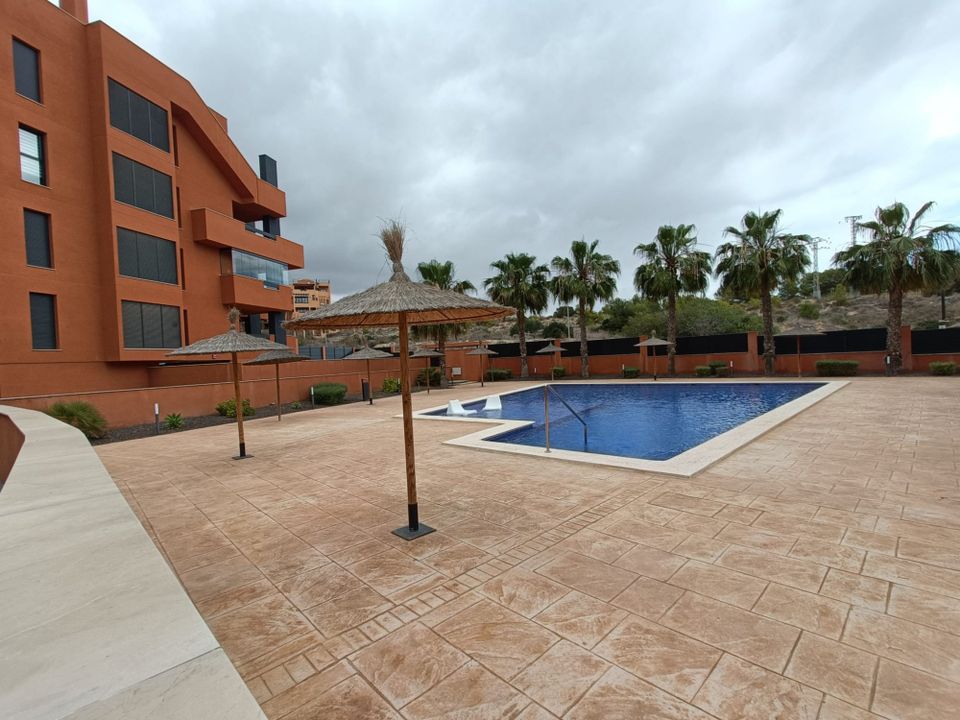 Lejlighed i Villamartin, Alicante - foto 5