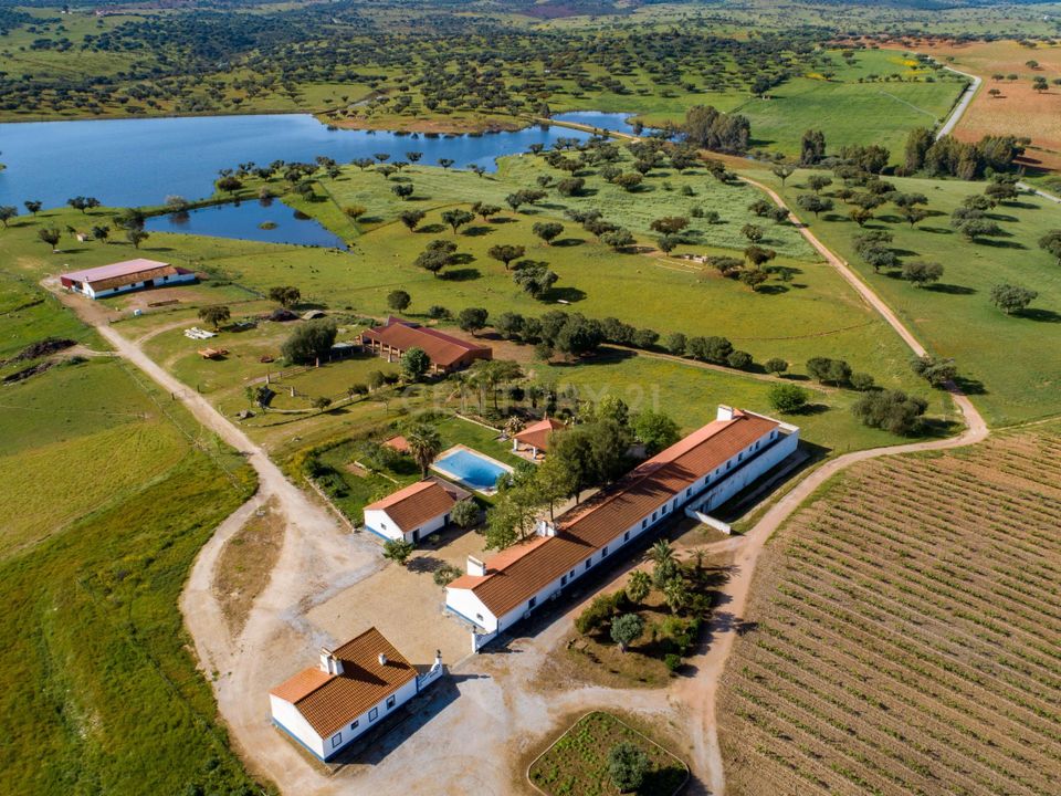Farm hus i Alandroal, Evora - foto 1
