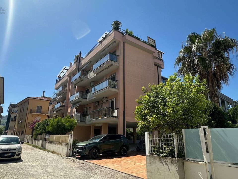 Lejlighed i San Benedetto Del Tronto, Ascoli Piceno - foto 1