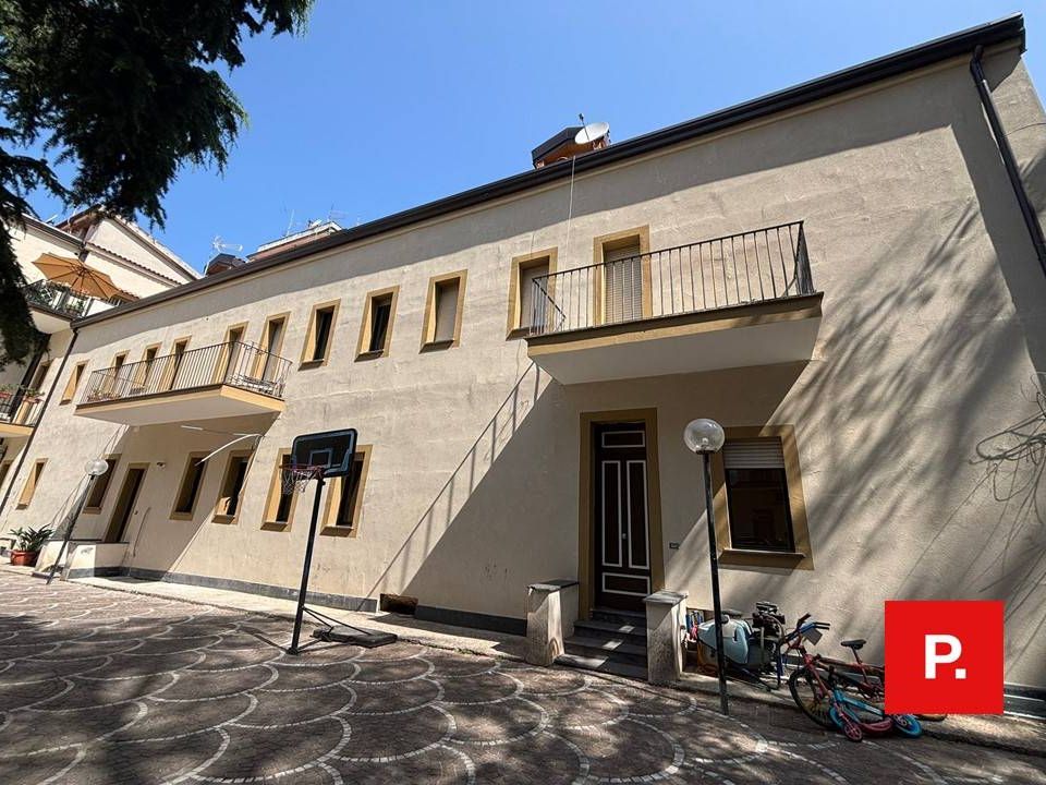 Lejlighed i Caserta, Caserta - foto 1