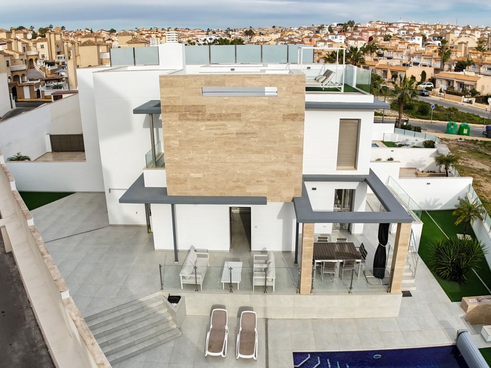 Villa i Orihuela Costa, Alicante - foto 1