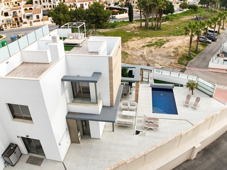Villa i Orihuela Costa, Alicante - foto 2