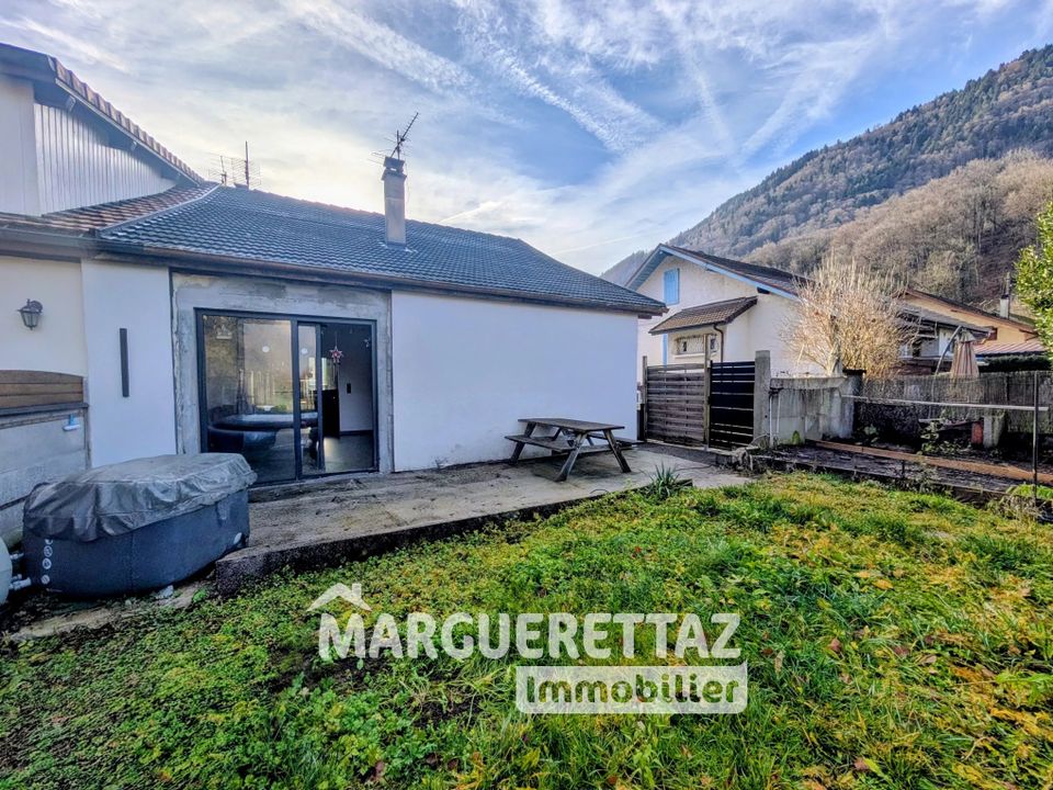 Villa i Marignier, Haute-Savoie - foto 1
