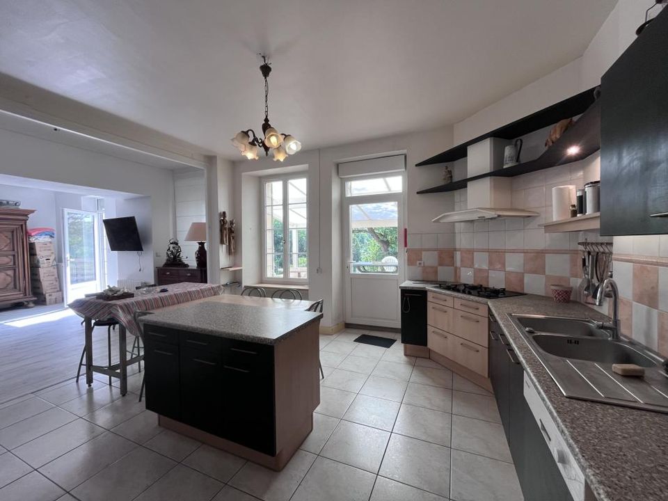 Villa i Mortagne-sur-Gironde, Charente-Maritime - bilde 4
