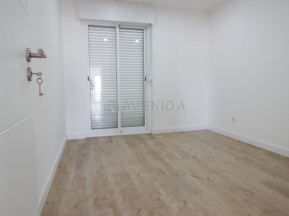 Lejlighed i Amadora, Lisbon - foto 5
