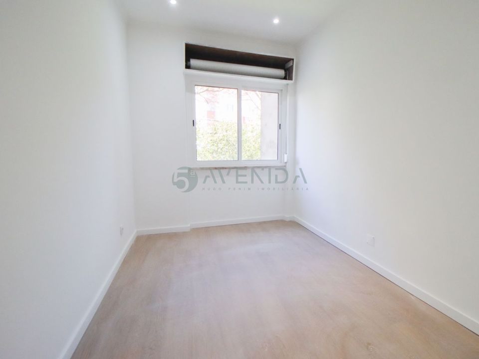 Lejlighed i Amadora, Lisbon - foto 4