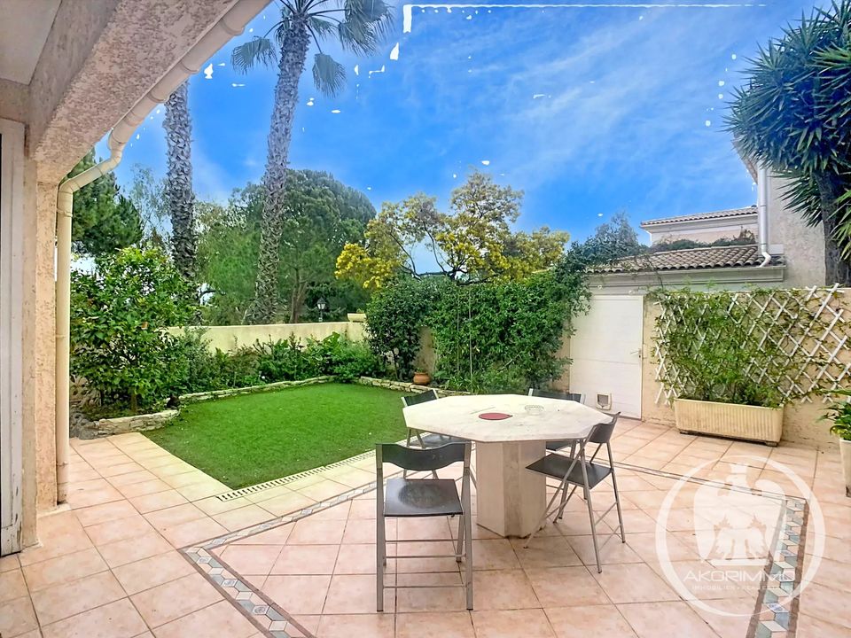 Villa i Villeneuve-Loubet, Alpes-Maritimes - foto 5