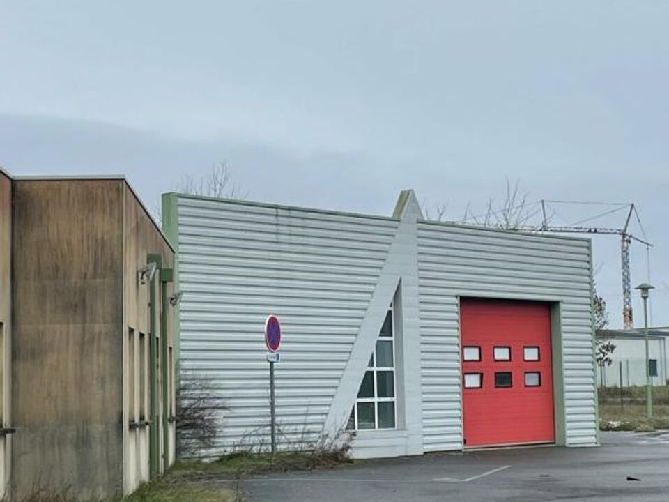 Erhvervsejendom i Questembert, Morbihan - foto 3