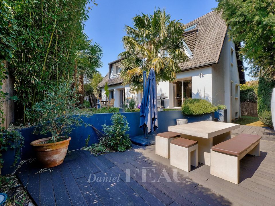 Villa - Saint-Cloud, Hauts-de-Seine - photo 1