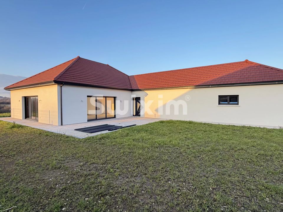 Villa i Dole, Jura - foto 1