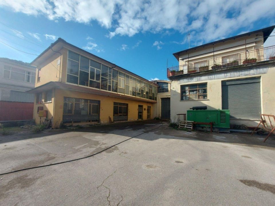 Kommersiell fastighet i Itri, Latina - foto 1