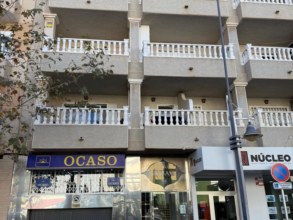 Parkeringsplads i Torrevieja, Alicante - foto 4