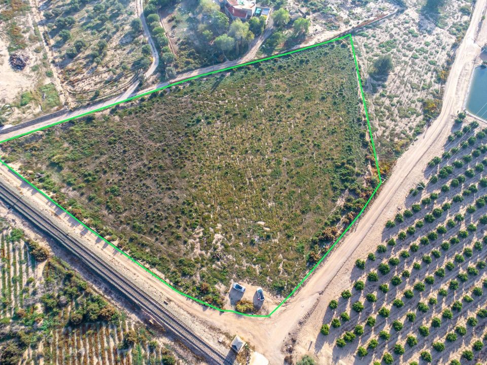 Helårsgrund i Crevillent, Alicante - foto 1