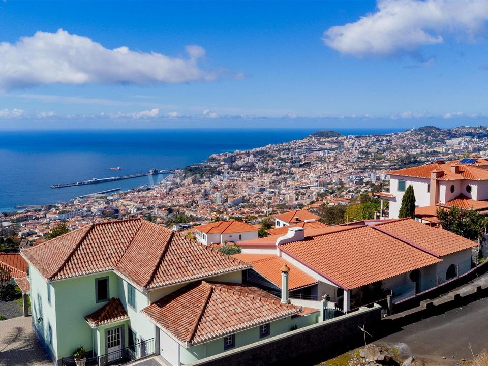 Helårsgrund i Funchal, Madeira - foto 1