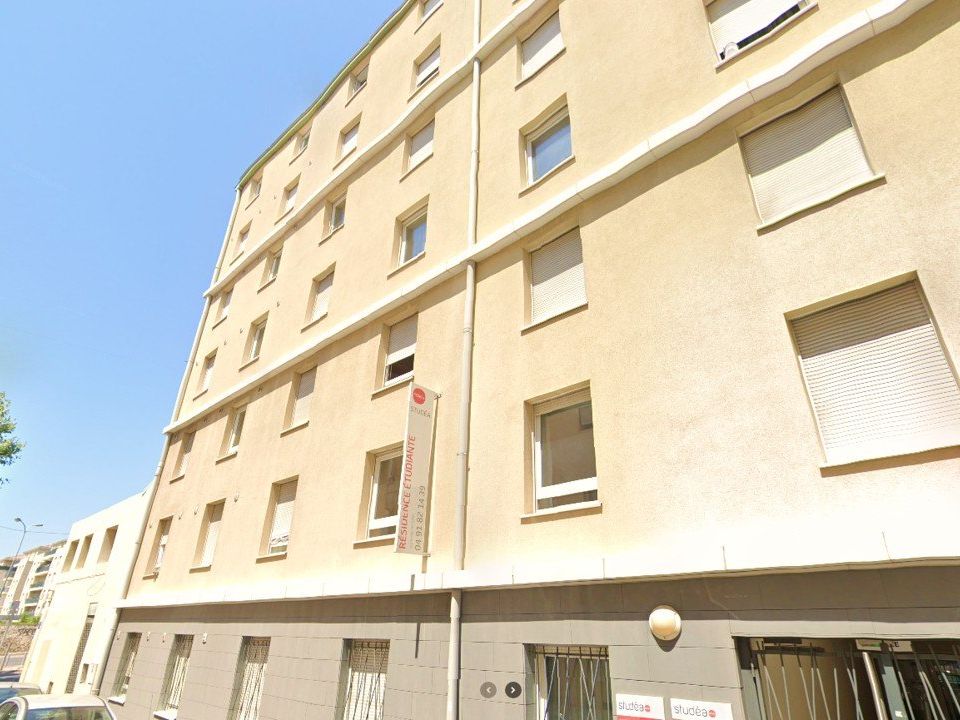 Erhvervsejendom i Marseille, Bouches-du-Rhone - foto 1