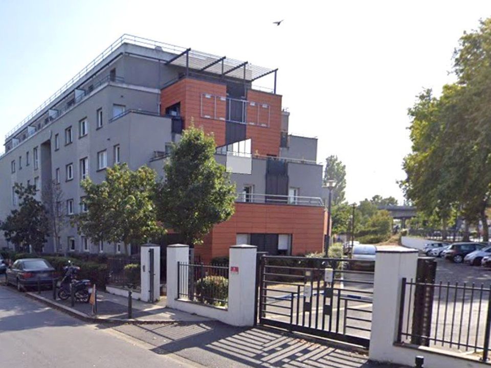 Erhvervsejendom i Alfortville, Val-de-Marne - foto 1