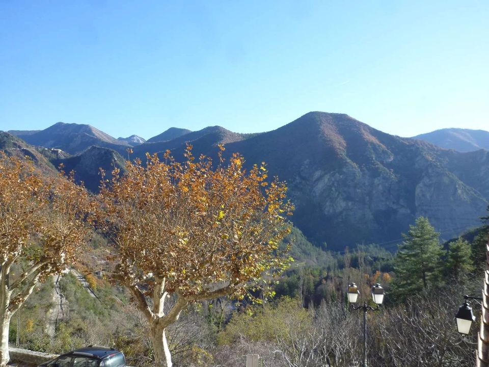 Casa de campo en Rigaud, Alpes-Maritimes - foto 2