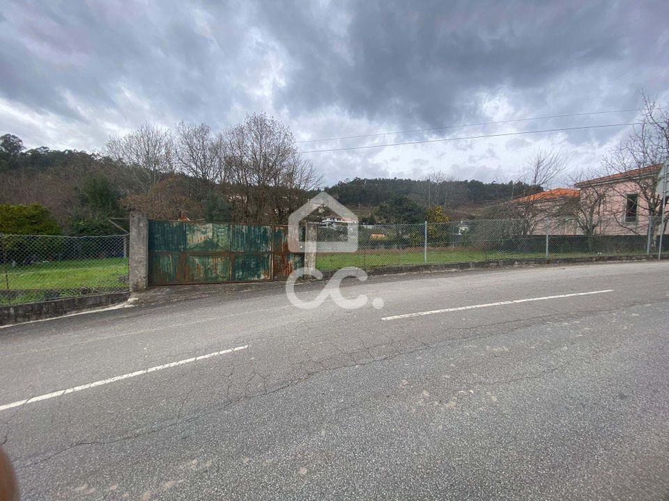 Helårsgrund i Guimaraes, Braga - foto 1