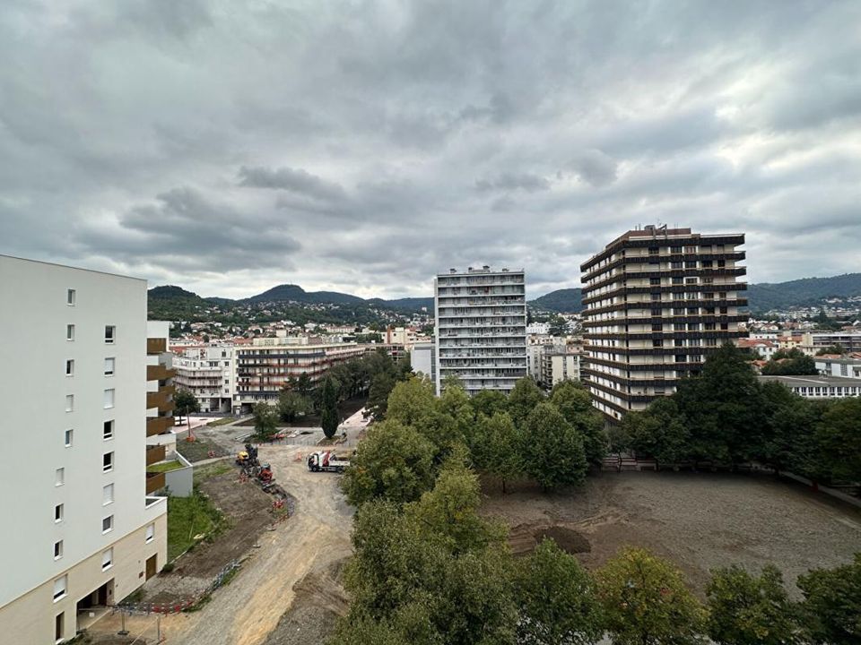 Lejlighed i Clermont-Ferrand, Puy-de-Dome - foto 1