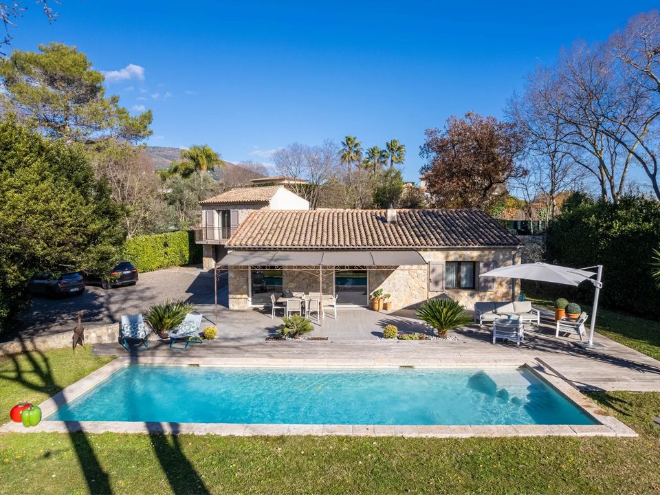 Villa i Grasse, Alpes-Maritimes - foto 1