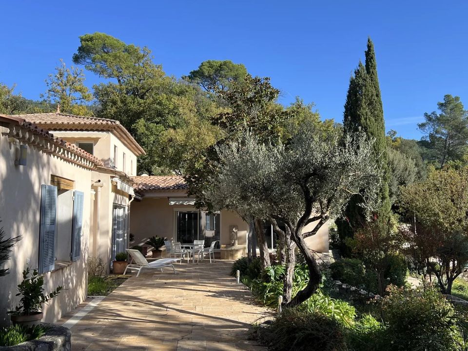 Villa i Claviers, Var - foto 1