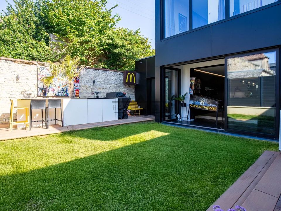 Villa a Caen, Calvados - foto 1