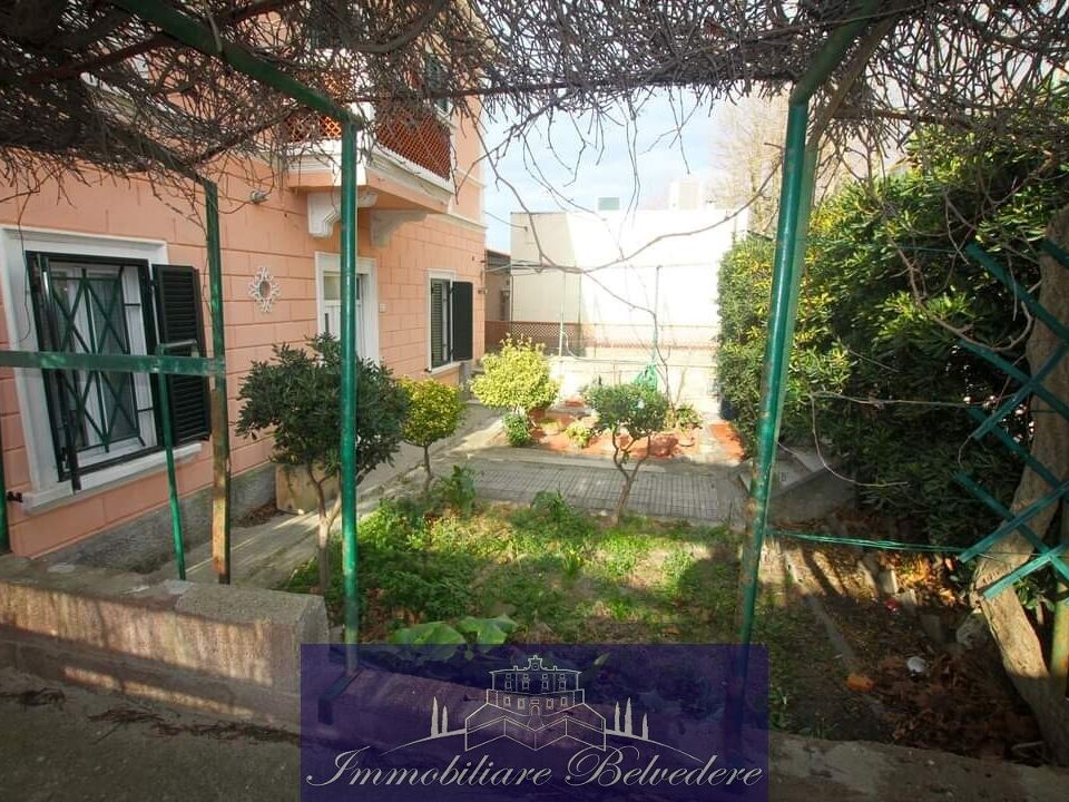 Casa de pueblo en Follonica, Grosseto - foto 4