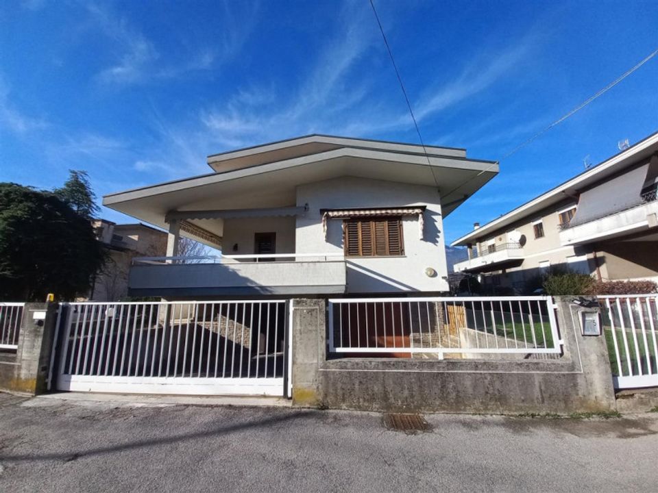 Villa i Schio, Vicenza - foto 1