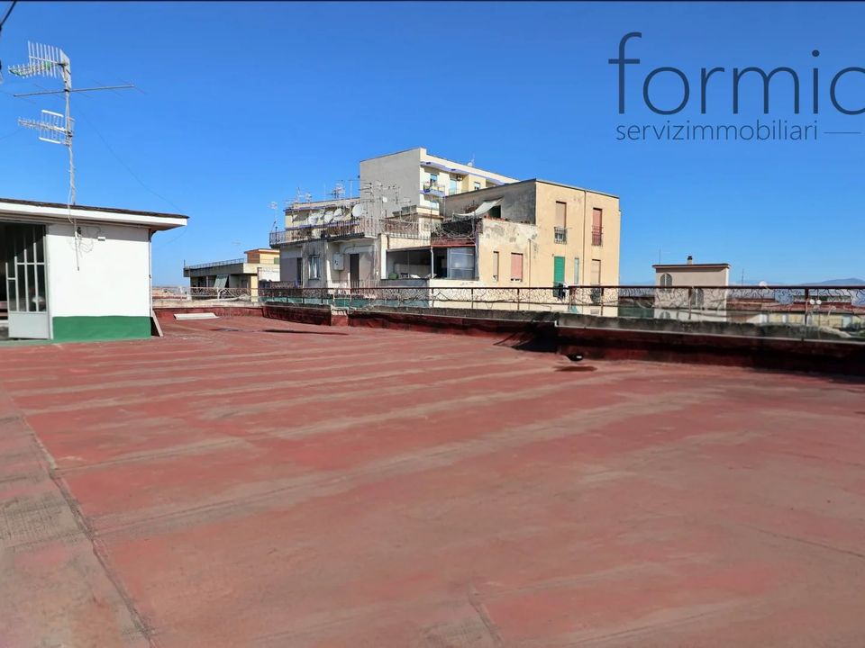 Lejlighed i Sant'Anastasia, Naples - foto 3