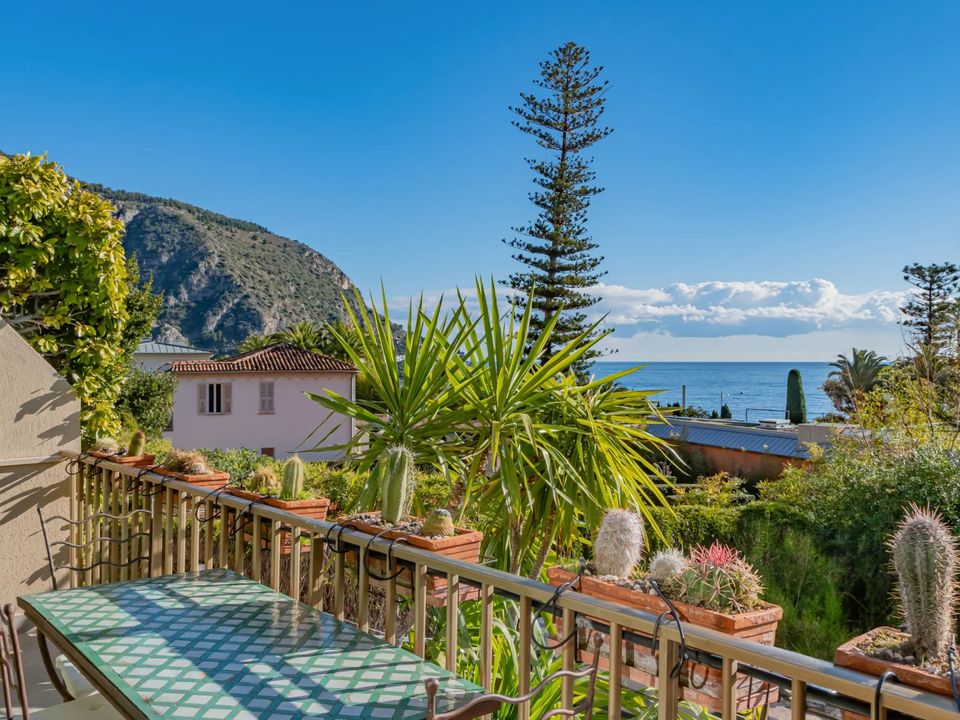 Villa i Eze, Alpes-Maritimes - bilde 1