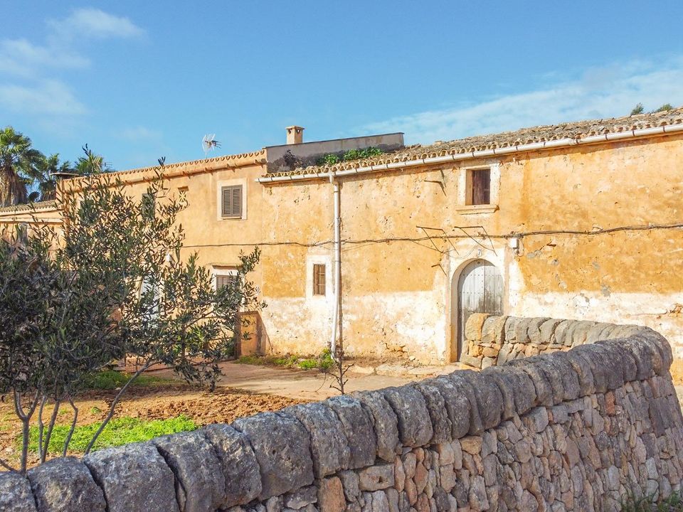 Landejendom i Ses Salines, Mallorca - foto 1