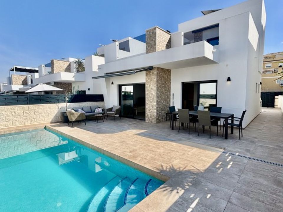 Villa i Benijofar, Alicante - foto 1