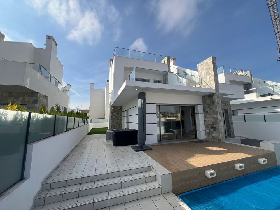 Villa i Los Alcazares, Murcia - foto 1