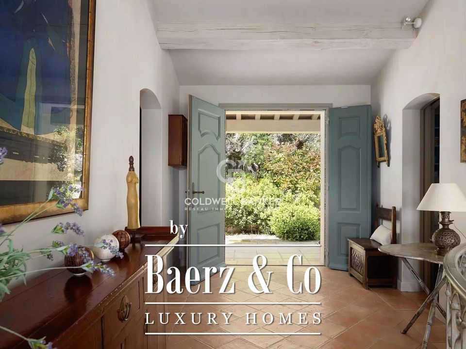 Villa i Valbonne, Alpes-Maritimes - foto 1