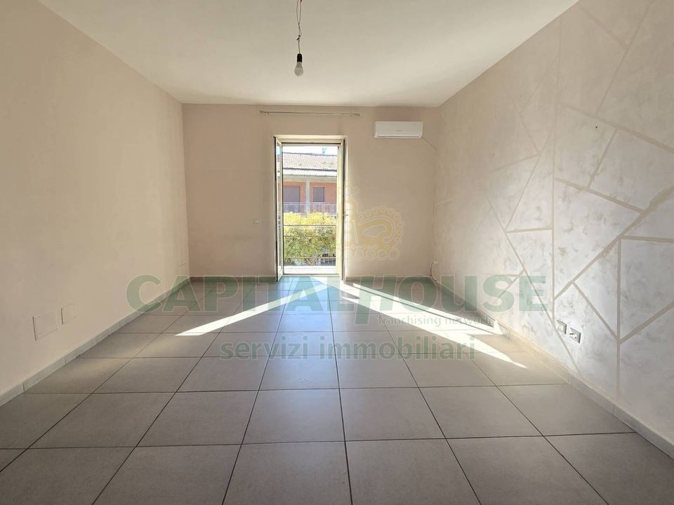 Appartement - San Nicola la Strada, Caserta - photo 1