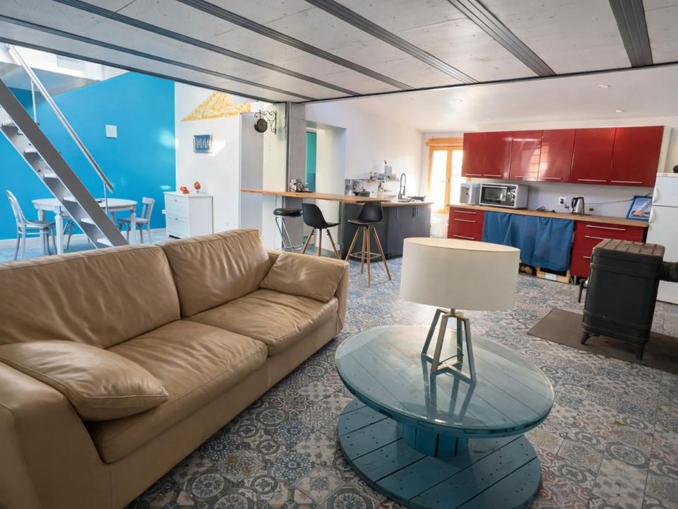 Landsbyhus i Tavernes, Var - bilde 1