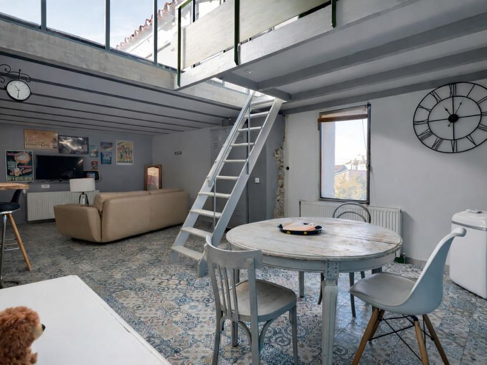 Landsbyhus i Tavernes, Var - bilde 2