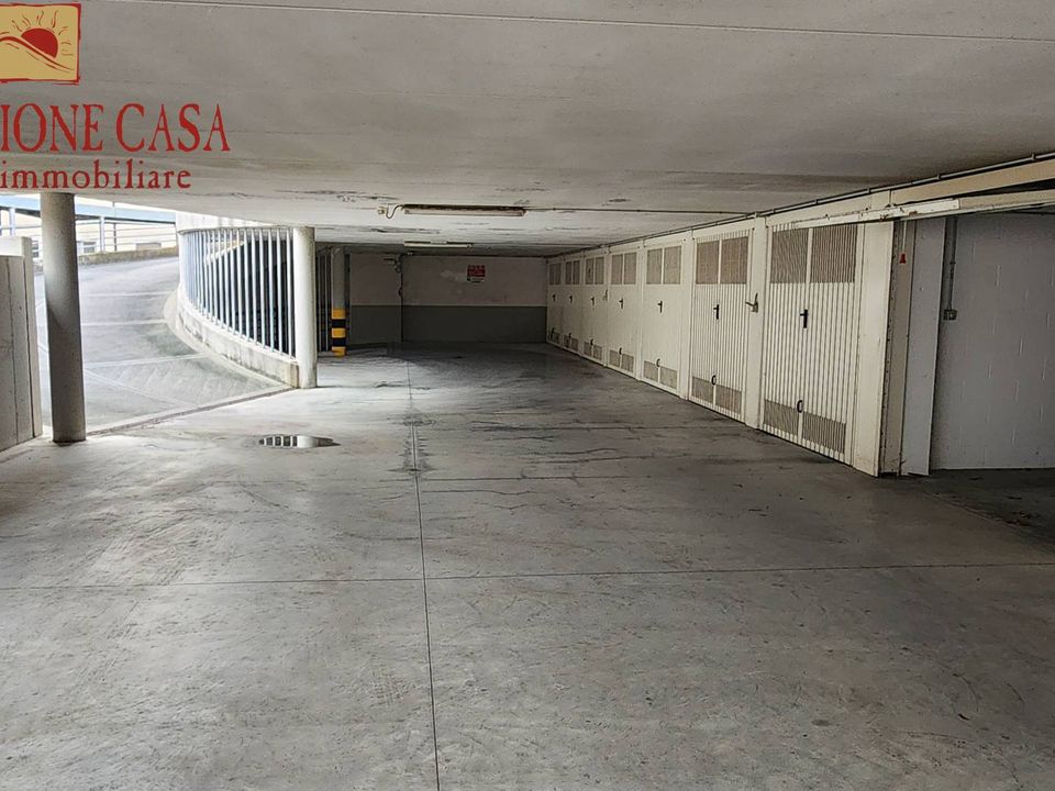 Parkeringsplads i Monfalcone, Gorizia - foto 3