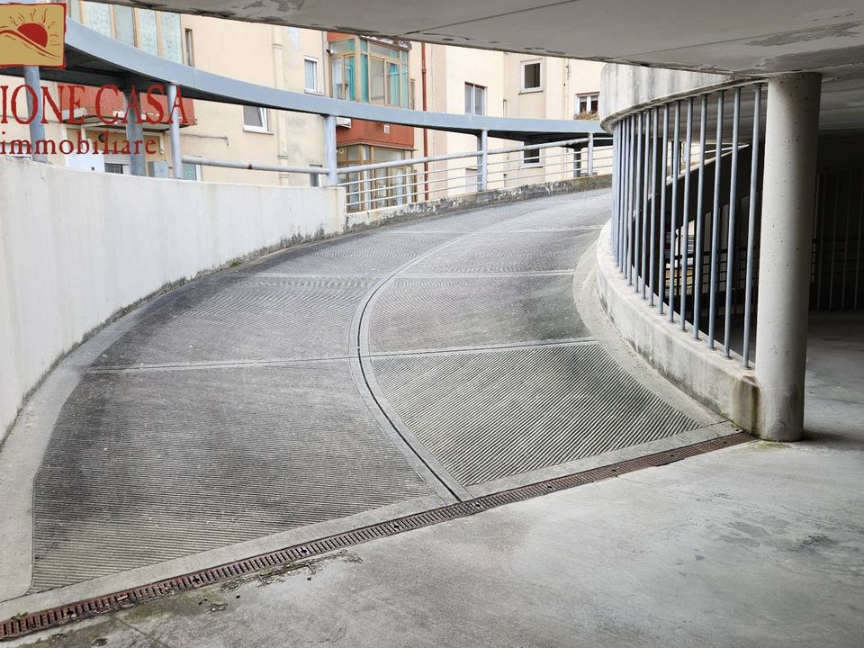 Parkeringsplads i Monfalcone, Gorizia - foto 5