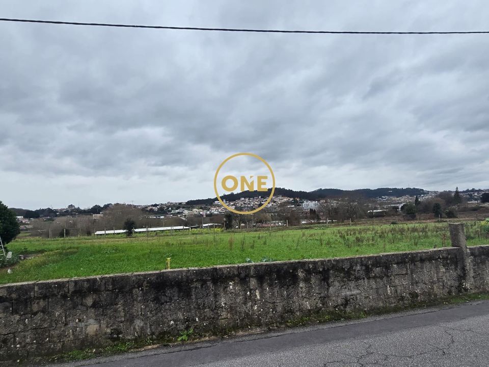 Helårsgrund i Vila Nova de Famalicao, Braga - foto 1