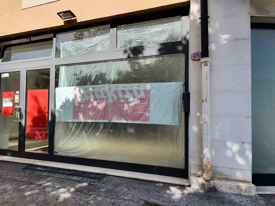 Erhvervsejendom i Ventimiglia, Imperia - foto 2