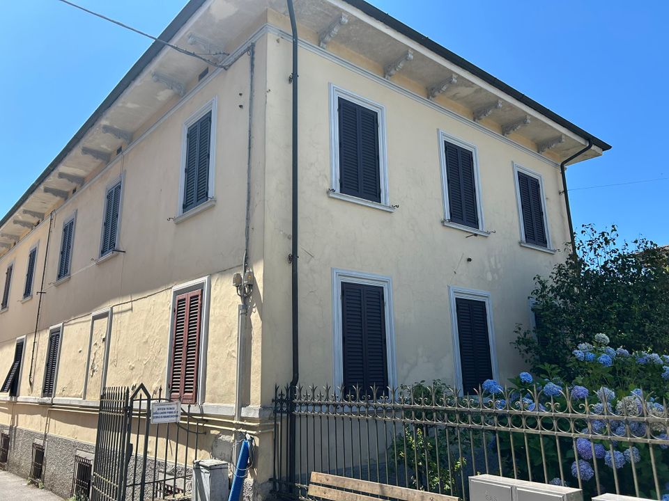 Rekkehus i Barga, Lucca - bilde 1