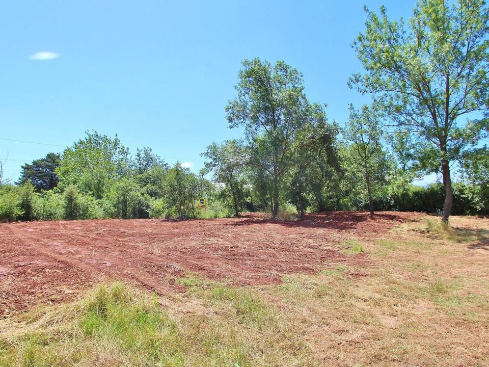 Helårsgrund i Le Cannet-des-Maures, Var - foto 1