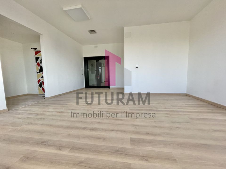 Erhvervsejendom i Camisano Vicentino, Vicenza - foto 4