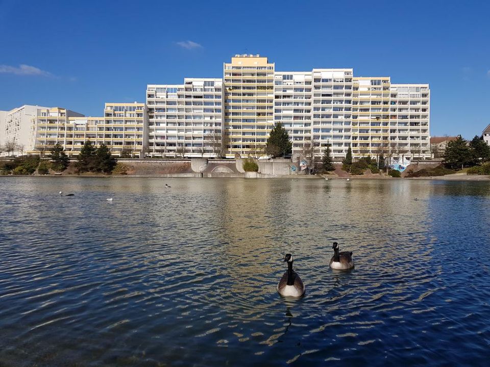 Lejlighed i Noisy-le-Grand, Seine-Saint-Denis - foto 1