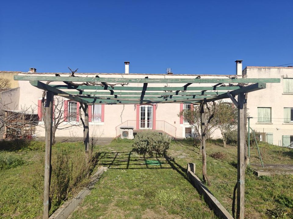 Village house in Pieusse, Aude - photo 1