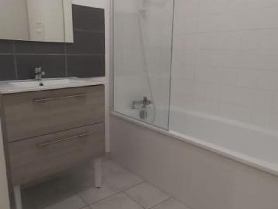 Estudi a Angouleme, Charente - foto 3