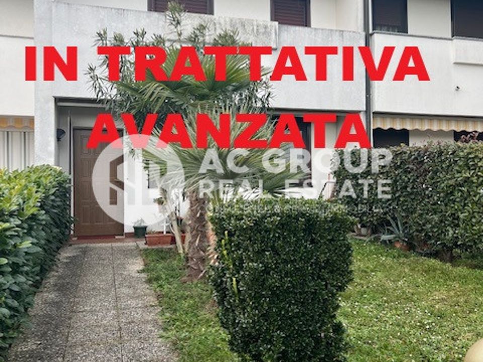 Rækkehus i Saronno, Varese - foto 1